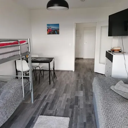 Apartment 1-zimmer In Hannover/bemerode