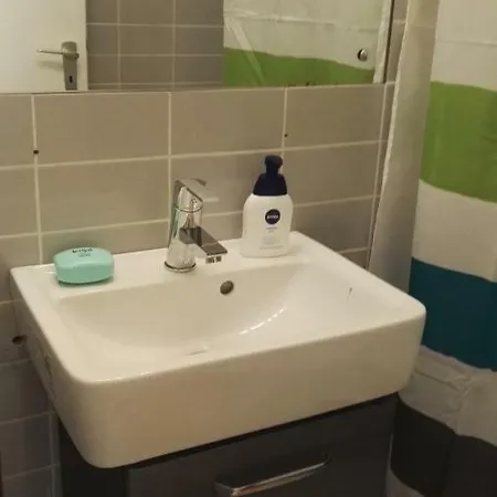 1-zimmer In Hannover/bemerode Appartement *